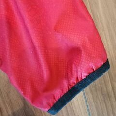ATHLETA　ウインドブレーカー　Lサイズの画像