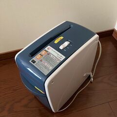 アイリスオーヤマペーパーシュレッダー　SCA45H　