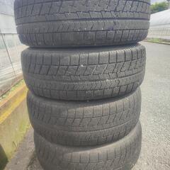 15㌅アルミホイール(weds JOKER)と15㌅スタッドレスタイヤ(BRIDGESTONE BLIZZAK VRX)の4本セットの画像