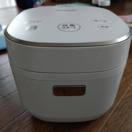 SHARP 炊飯器 2022年製 3合炊き