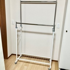 キャスター付ハンガーラック パイプハンガーの画像