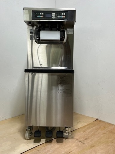 日世   ソフトクリームフリーザー