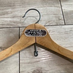 生活雑貨 洗濯用品 木製ハンガーの画像