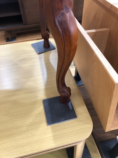 【軽トラック貸出サービス有】アンティークセンターテーブル　天板キズ有　ブラウン　猫足