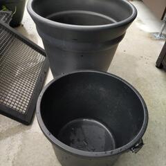 【最終値下げ】睡蓮鉢★メダカ鉢の画像