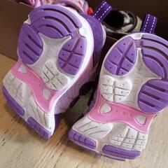 ムーンスター  子供靴 秋冬系素材の画像