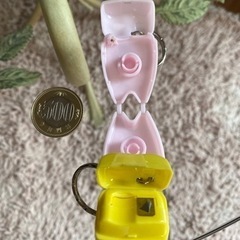 キーホルダー　デンタルフロス用　携帯に便利　2個セットの画像