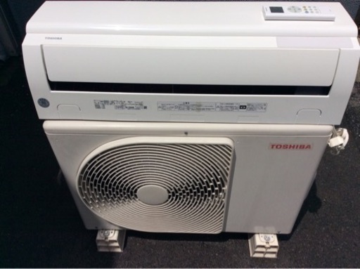 TOSHIBA  14〜16畳  4.0kw  ルームエアコン  RAS-F401M(W)   2019年製