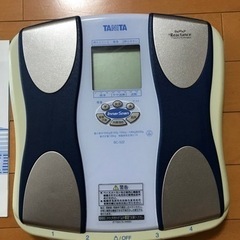 タニタ体重計の画像