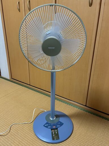 決まりました　ナショナル扇風機　【首振りのみ作動しない】