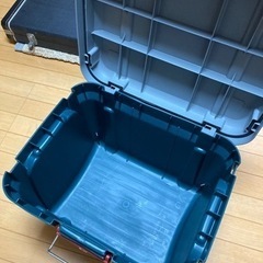 決まりました❗️新品未使用！鍵付RVボックス！スーパーカブのリアボックスにいかがでしょうか？の画像