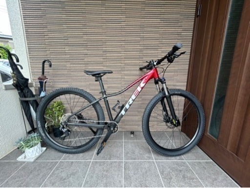 TREK トレック 美品 Marlin 6 s 2022年モデル