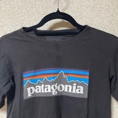 20%オフ　キッズTシャツ黒パタゴニアPatagonia x（14）の画像