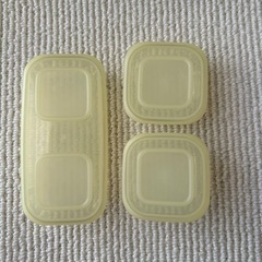 タッパーウェア　Tupperware 保存容器