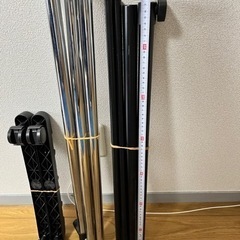 ハンガーラックの画像