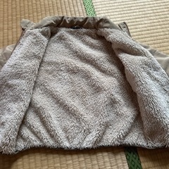 ベージュ　90cm 上着の画像