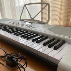 
電子ピアノ 