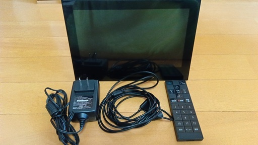 Softbank　ポータブルテレビ（ワンセグ・フルセグ、録画可能）