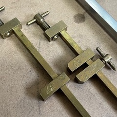 YAMAZAKI 山崎 高級 ハタガネ 旗金 締旗 フトコロ寸法 450mm 2本 270mm 2本 kakuri製 350mm 2本 セットで！ 大工道具 家具組立などに！ 中古品 ③の画像