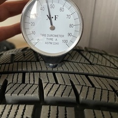 MINI R60ホワイトレタースタッドレス+ホイール4本 の画像