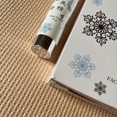 フェイスパック&ハンドクリームの画像