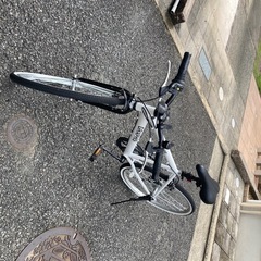 自転車 クロスバイクの画像