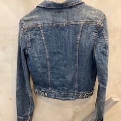 デニムジャケットの画像