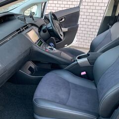 30プリウス　後期モデル　高級グレードG　プリクラッシュセーフティシステム　車検2年付きの画像