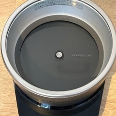 【値下げ中】バーミキュラ　ライスポットミニ　※レシピ本付きの画像