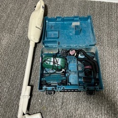 マキタ10.8差し込み伝統工具　電ドララジオライト掃除機