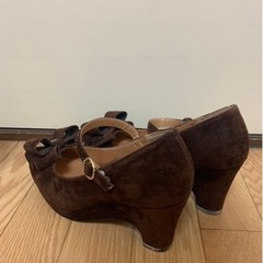 靴　パンプス　サンダル　リボン　茶色   Lサイズの画像