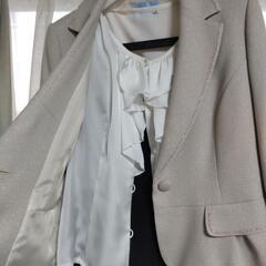 入学式用スーツ11号の画像