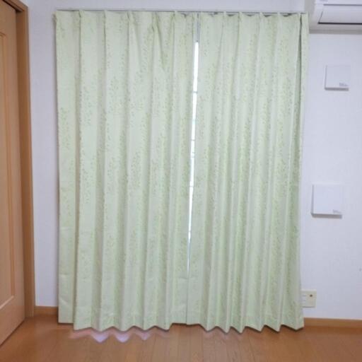 家具 カーテン、ブラインド