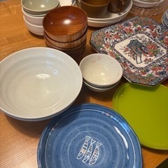 7月1日取りに来られる方🔳食器差し上げますの画像