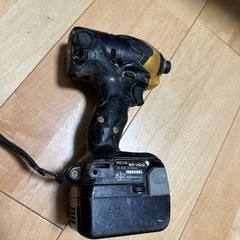 日立工機　コードレスインパクトドライバー　WH14DSL バッテリー付き の画像
