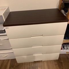 チェスト