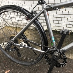 自転車 クロスバイクの画像