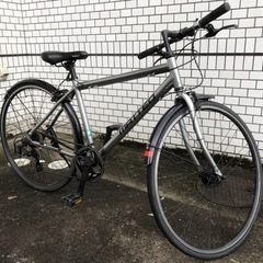 自転車 クロスバイクの画像