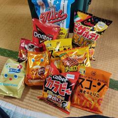 キャリーバック お菓子詰め合わせの画像