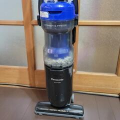コード式　Panasonic スティックタイプ掃除機 MC-SU120A　2017年製 掃除機の画像