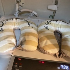 ネックピロー2つ