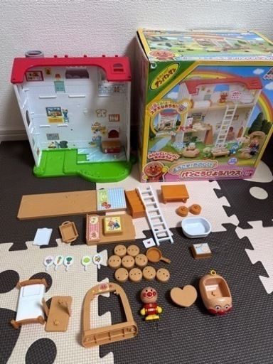 値下げ！アンパンマン パンこうじょうハウス