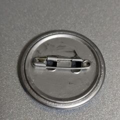 右向き車 缶バッチレア商品の画像