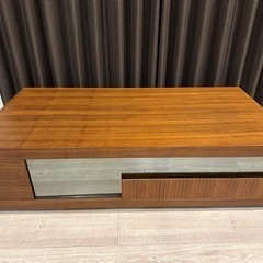 センターテーブル