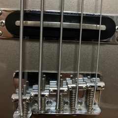 YAMAHA BB615 5弦ベース　　の画像