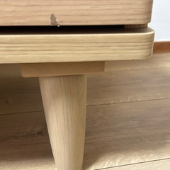 テレビボードの画像