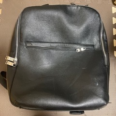 ZARAリュックサック不良品