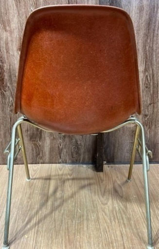 ■ Herman Miller製  ヴィンテージ スタッキングベース　ナローマウント用