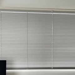 家具 カーテン、ブラインド