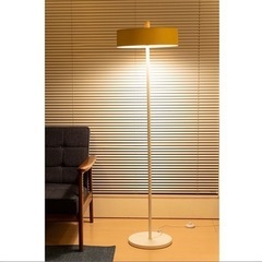 olika フロアランプ　家具 照明器具の画像
